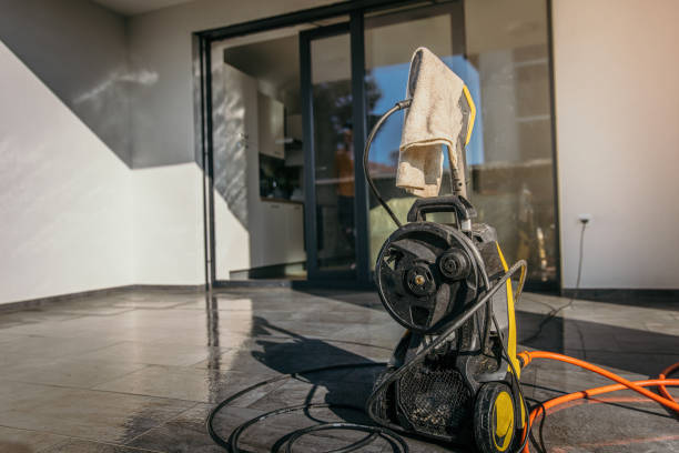 Best Gutter Cleaning  in Naples, UT